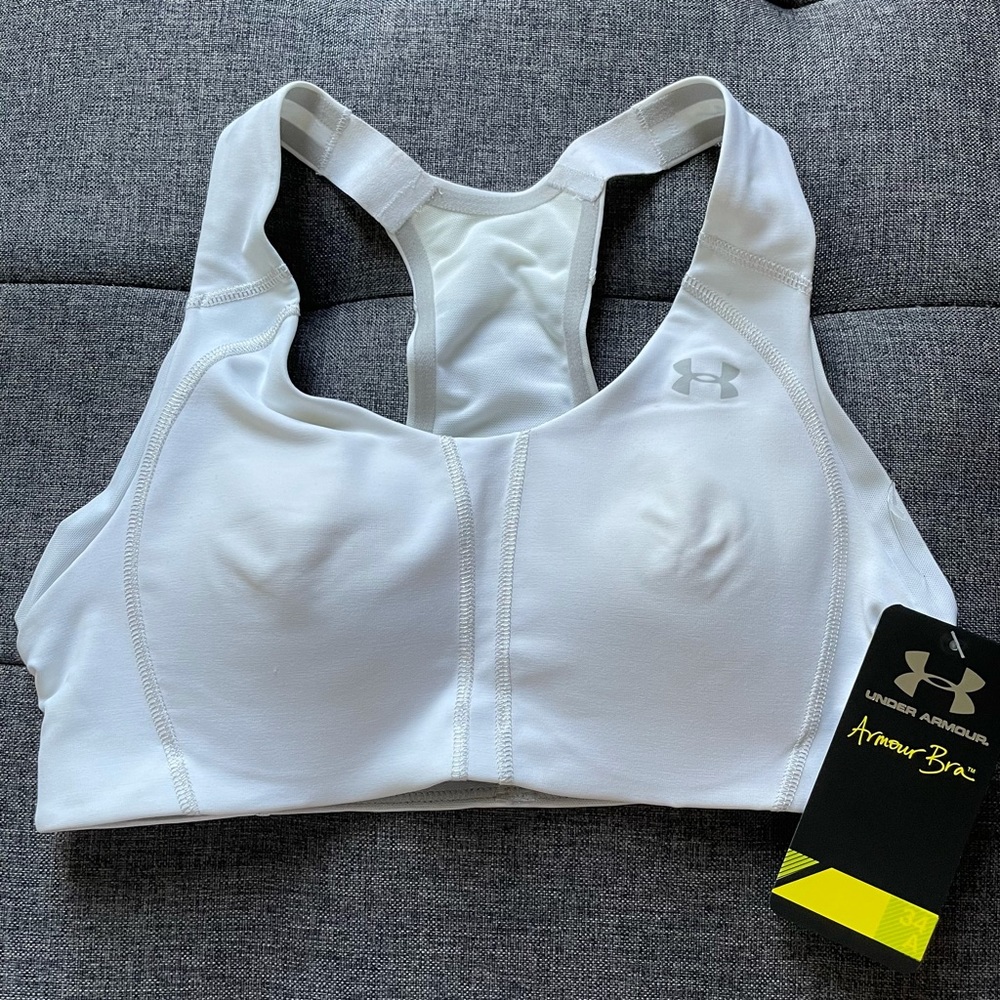 Under Armour Women's Running Sports Bra 34A